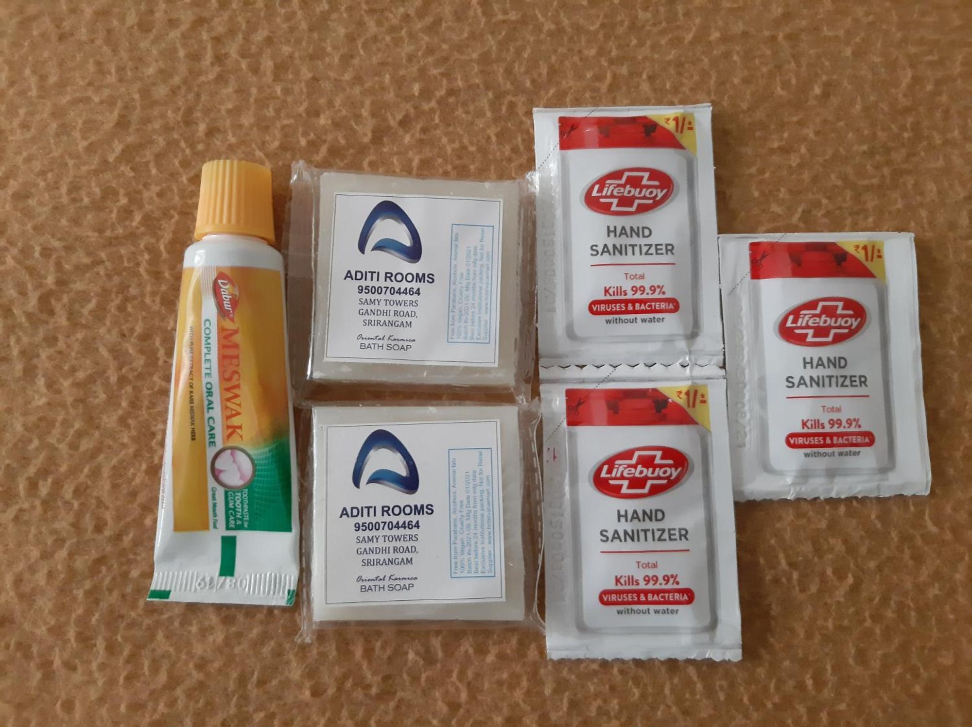 Tiruchirappalli Aditi Rooms חדר תמונה